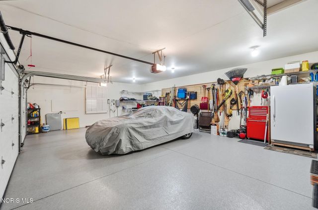 4819 Sunwood Drive, Toledo, OH 43623