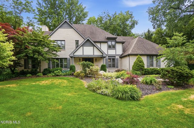 4819 Sunwood Drive, Toledo, OH 43623