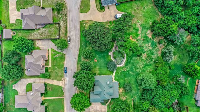 2108 Turtlecreek, Denison, TX 75020