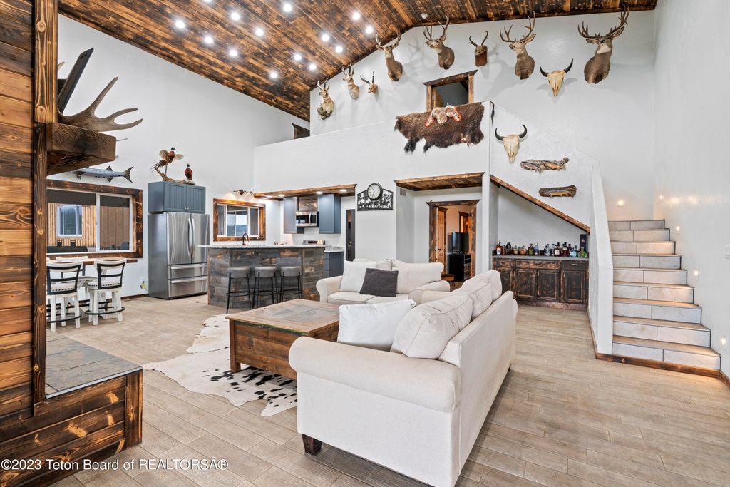 118 UPPER PICNIC RIDGE Road, Bondurant, WY 82922 photo 5