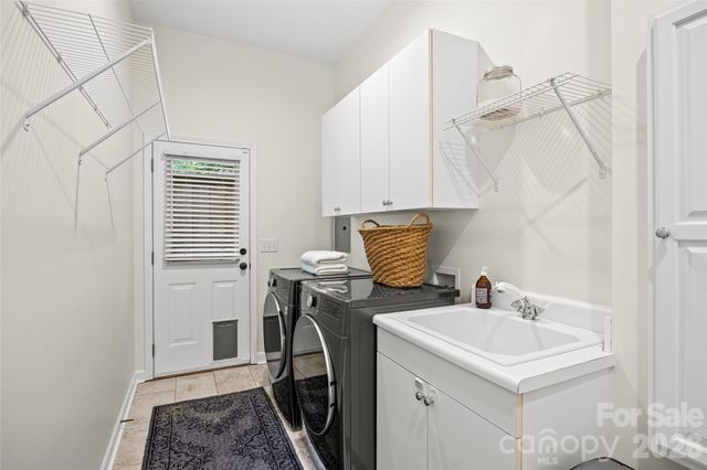 2022 Springdale Avenue, Charlotte, NC 28203