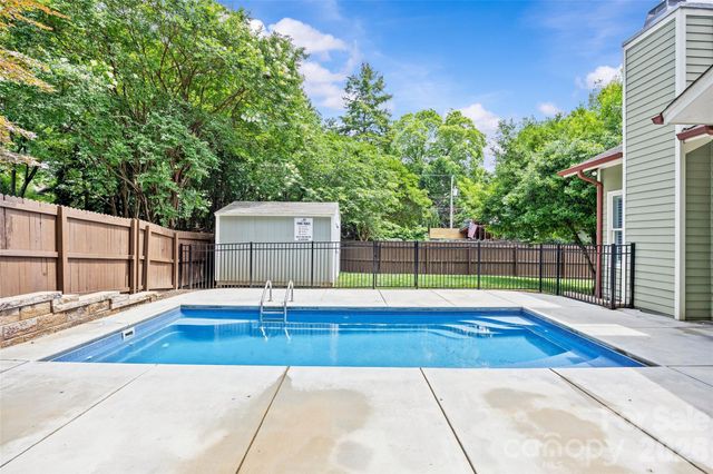 2022 Springdale Avenue, Charlotte, NC 28203