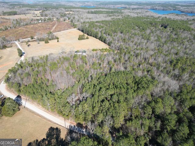 3075 Gregg Shoals Drive, Elberton, GA 30635