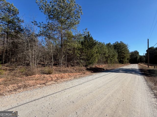 3075 Gregg Shoals Drive, Elberton, GA 30635