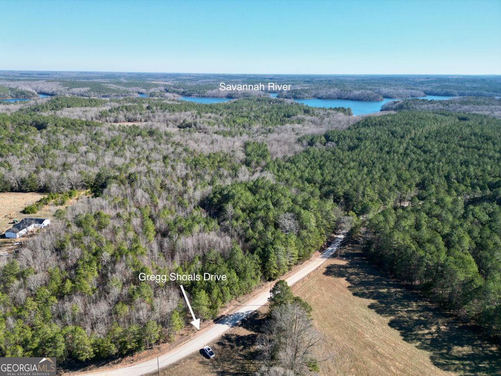 3075 Gregg Shoals Drive, Elberton, GA 30635