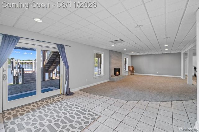 1154 Lake Valley Drive, Fenton, MI 48430