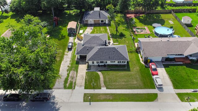 1708 Norwood Drive, Griffith, IN 46319