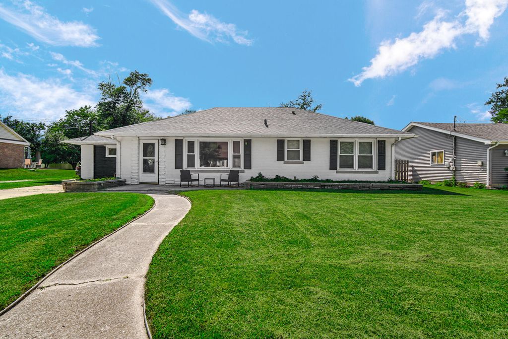1708 Norwood Drive, Griffith, IN 46319