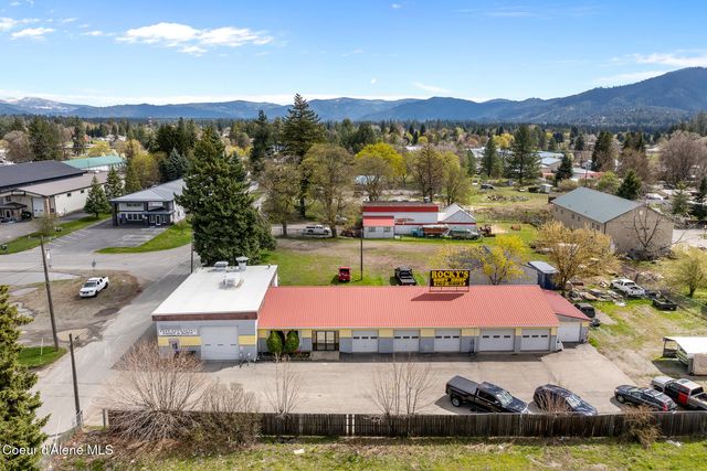 256 W Dakota Ave, Hayden, ID 83835