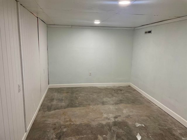 288 N Main Street, Andrews, IN 46702