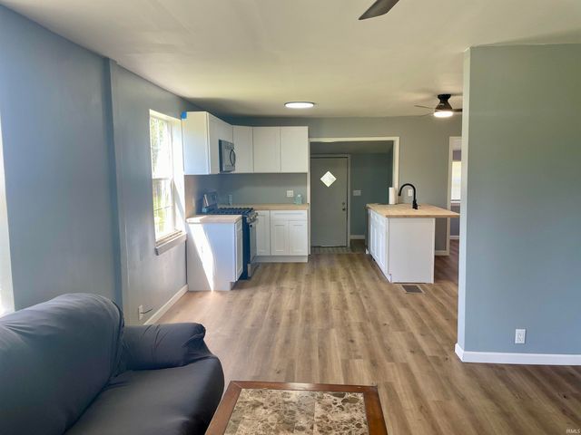 288 N Main Street, Andrews, IN 46702