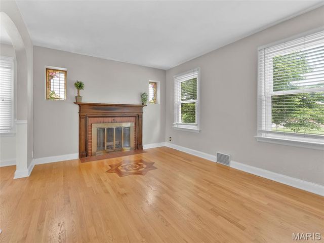 6300 Potomac Street, St Louis, MO 63139