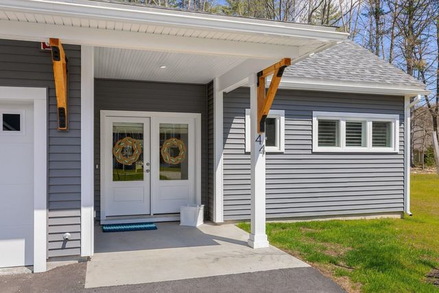 44 Fowler Drive, Rye, NH 03870