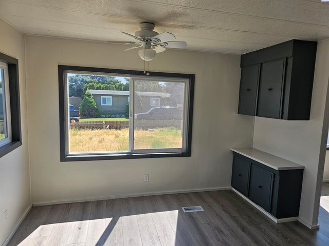 3324 W 19th #186, Kennewick, WA 99338