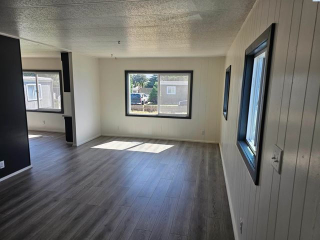3324 W 19th #186, Kennewick, WA 99338