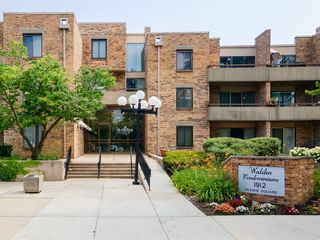 1912 Prairie Square 234, Schaumburg, IL 60173