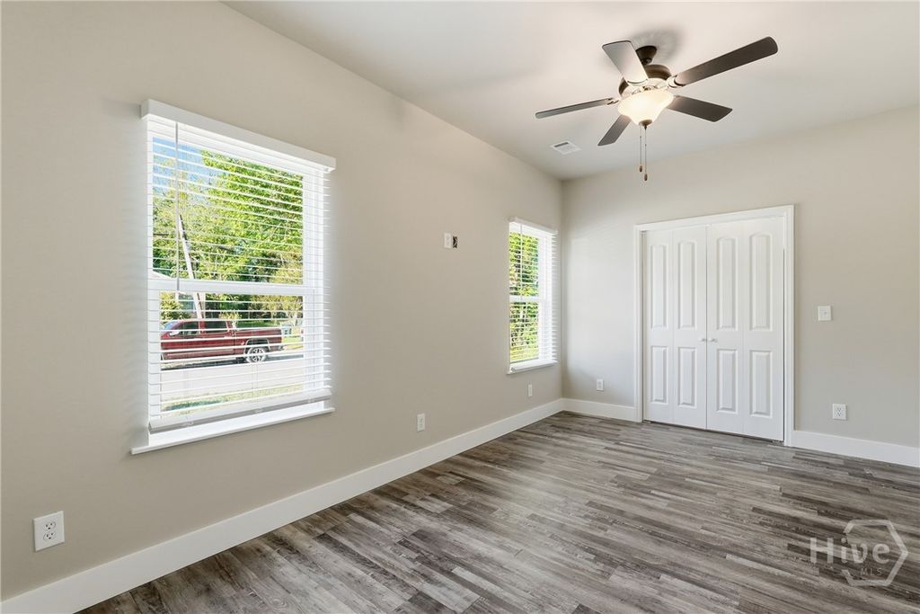 Image 18 of property listing at 150 Darling Street, Savannah, GA 31408