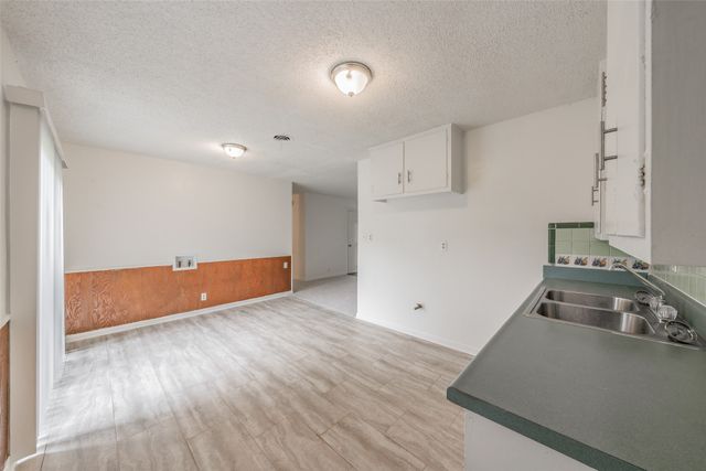 4121 Wilhelm Street, Fort Worth, TX 76119