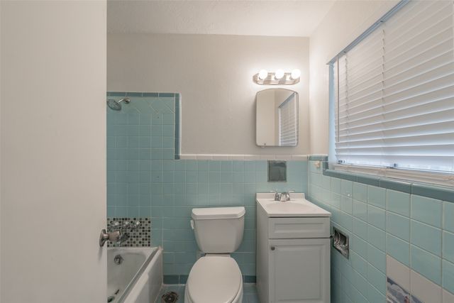 4121 Wilhelm Street, Fort Worth, TX 76119