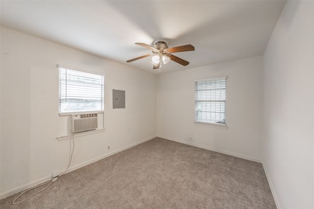 4121 Wilhelm Street, Fort Worth, TX 76119