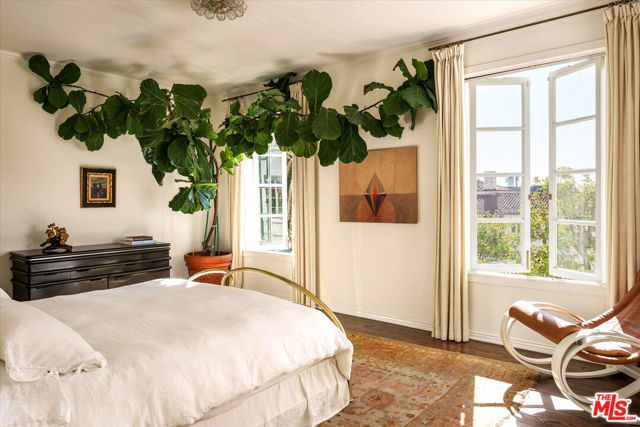 1416 Havenhurst Drive 2B, West Hollywood, CA 90046