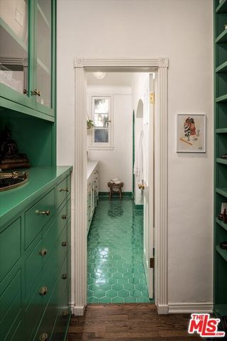 1416 Havenhurst Drive 2B, West Hollywood, CA 90046