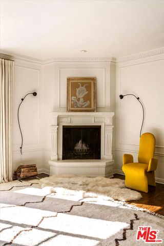 1416 Havenhurst Drive 2B, West Hollywood, CA 90046