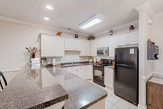 4812 Magnolia Lake Dr Apt 104, Myrtle Beach, SC 29577