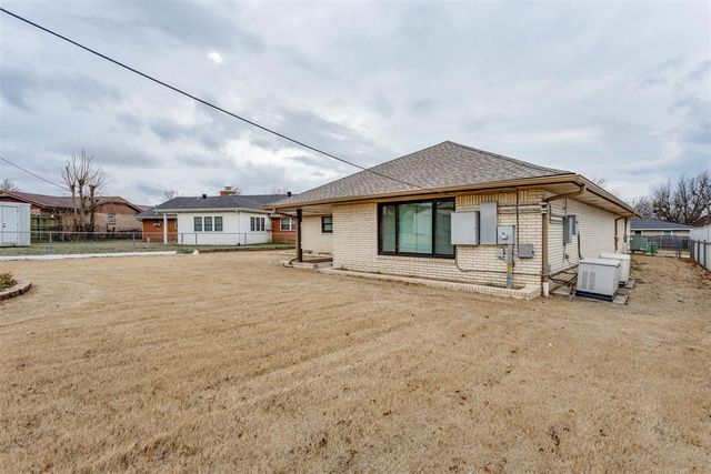 703 S 3rd Street, Yukon, OK 73099