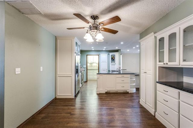 703 S 3rd Street, Yukon, OK 73099