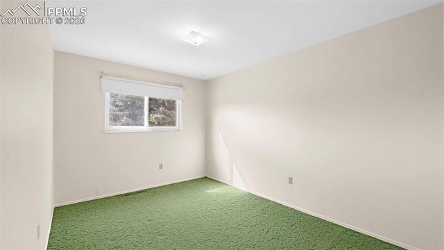 3325 Raindrop Drive, Colorado Springs, CO 80917