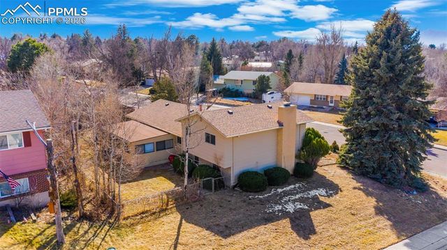 3325 Raindrop Drive, Colorado Springs, CO 80917