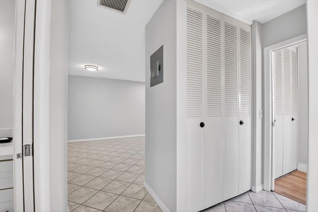2783 Dudley Drive E D, West Palm Beach, FL 33415