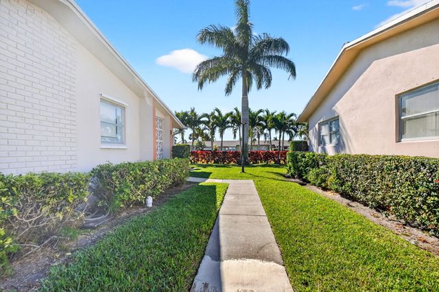 2783 Dudley Drive E D, West Palm Beach, FL 33415