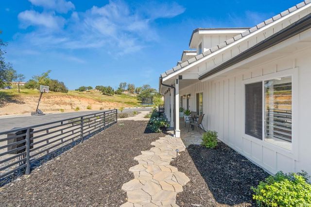 15663 Mathew Road, Valley Center, CA 92082