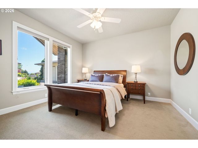 1508 Se HAWKS VIEW Ct, Vancouver, WA 98664
