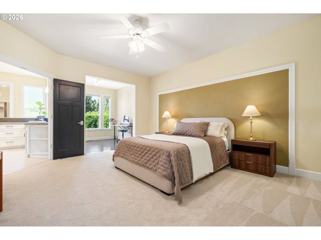 1508 Se HAWKS VIEW Ct, Vancouver, WA 98664