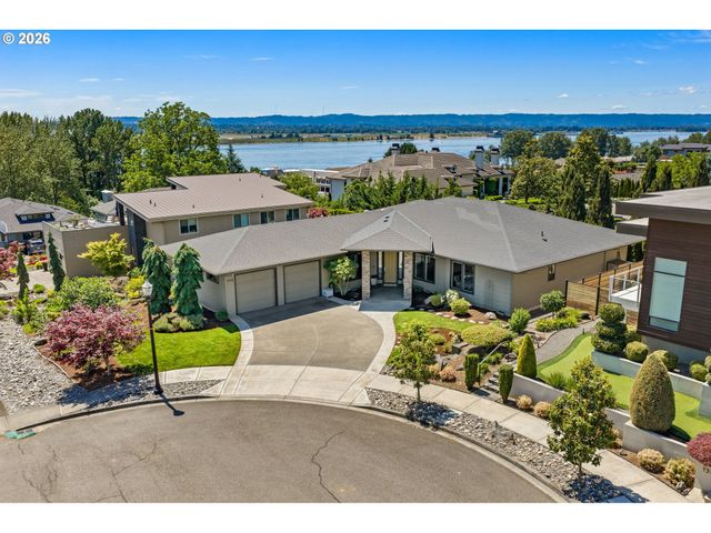1508 Se HAWKS VIEW Ct, Vancouver, WA 98664