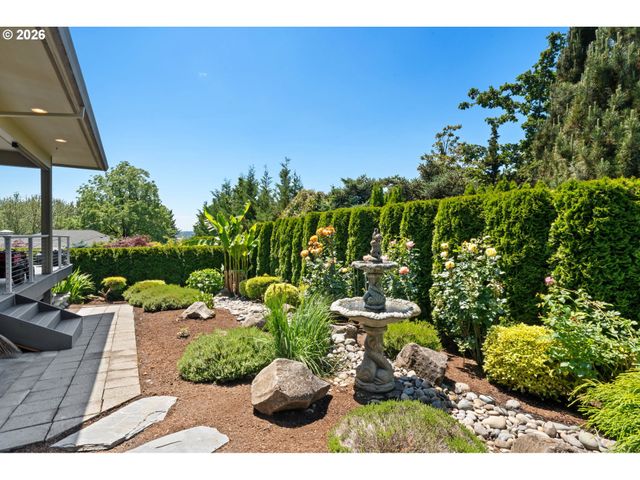 1508 Se HAWKS VIEW Ct, Vancouver, WA 98664
