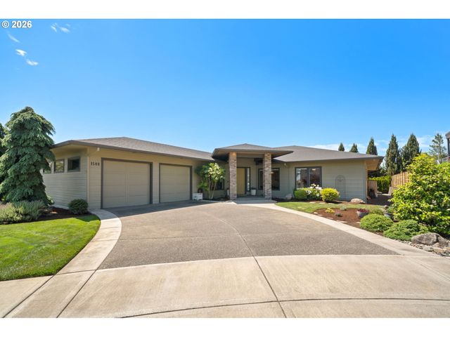 1508 Se HAWKS VIEW Ct, Vancouver, WA 98664