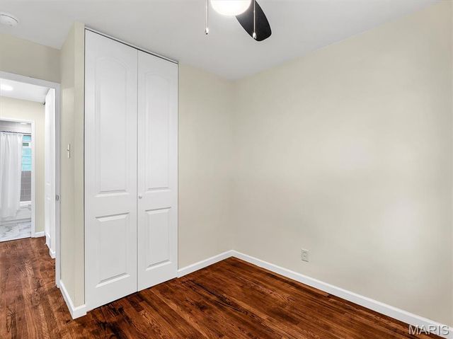 9218 Damson Drive, St Louis, MO 63123