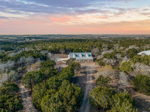 1919 Bend Of The Bosque Road, China Spring, TX 76633