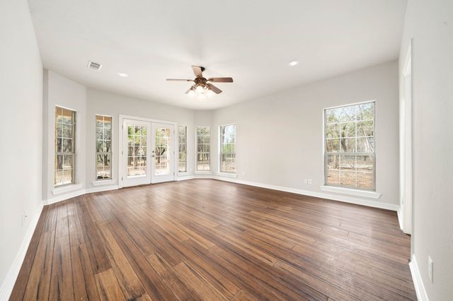 1919 Bend Of The Bosque Road, China Spring, TX 76633