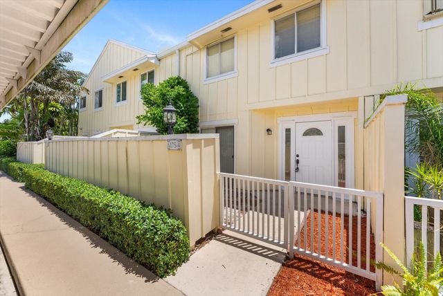 6175 Riverwalk Lane 4, Jupiter, FL 33458