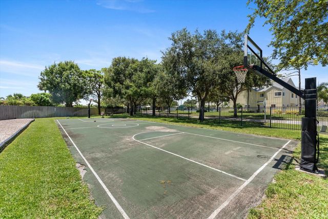 6175 Riverwalk Lane 4, Jupiter, FL 33458