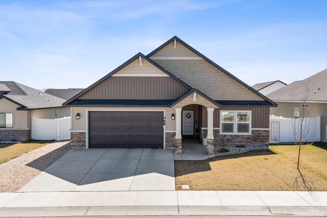 468 April Ave, Twin Falls, ID 83301
