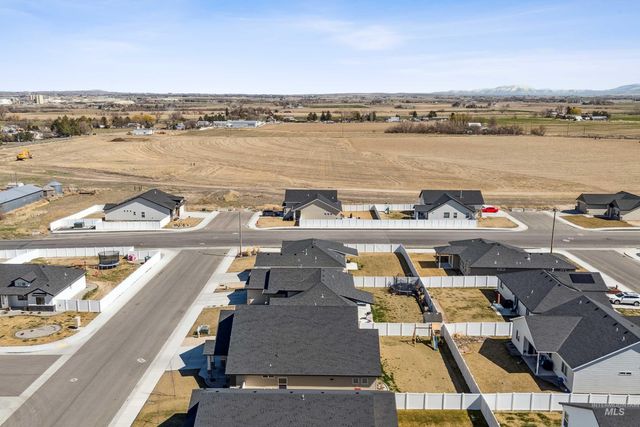 468 April Ave, Twin Falls, ID 83301