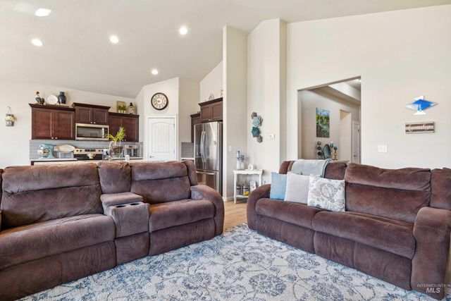 468 April Ave, Twin Falls, ID 83301