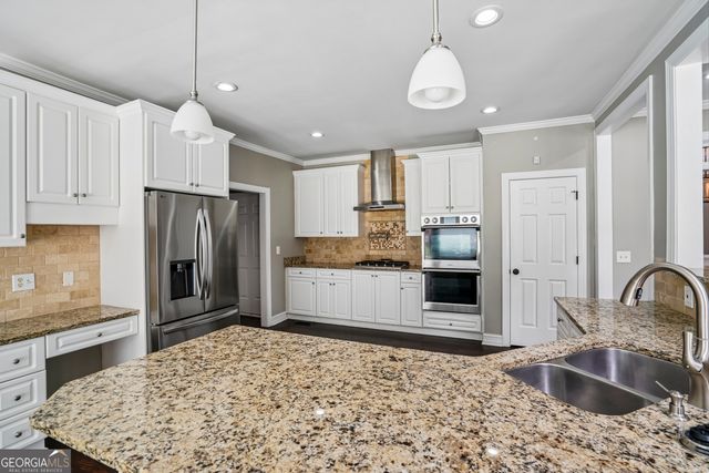 6209 Benbrooke Drive NW, Acworth, GA 30101