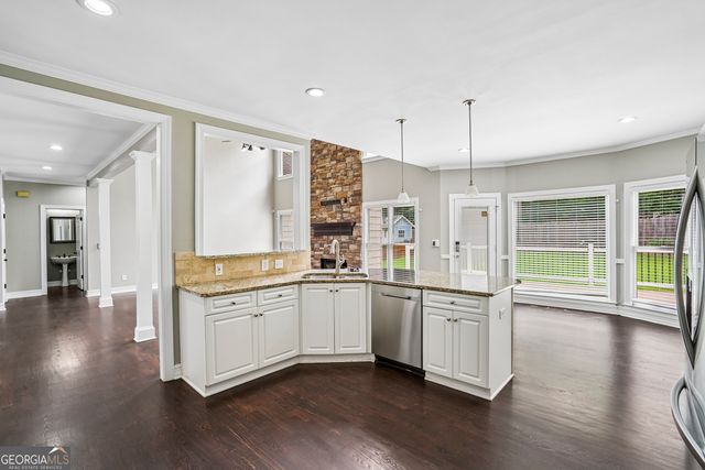 6209 Benbrooke Drive NW, Acworth, GA 30101